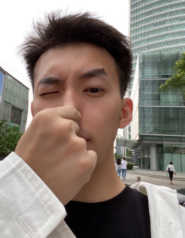 绝世大冤种的第四张照片--基隆王婆说媒